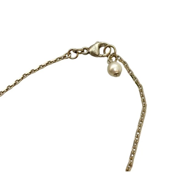 CHANEL 17B Pearl Rhinestone COCO
Mark Pendant Necklace